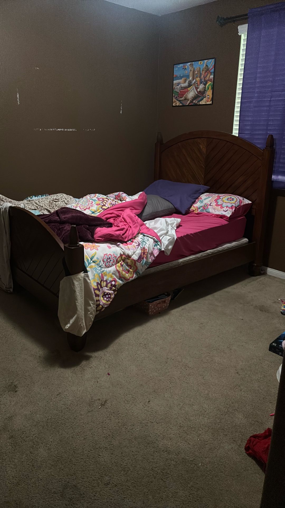Bed Frame (no Mattress Included)