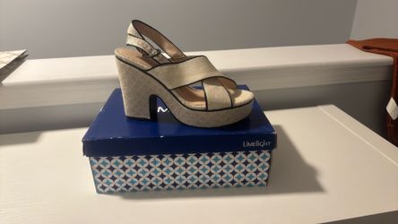 Limelight Heather Nude Platform Open Toe Heels