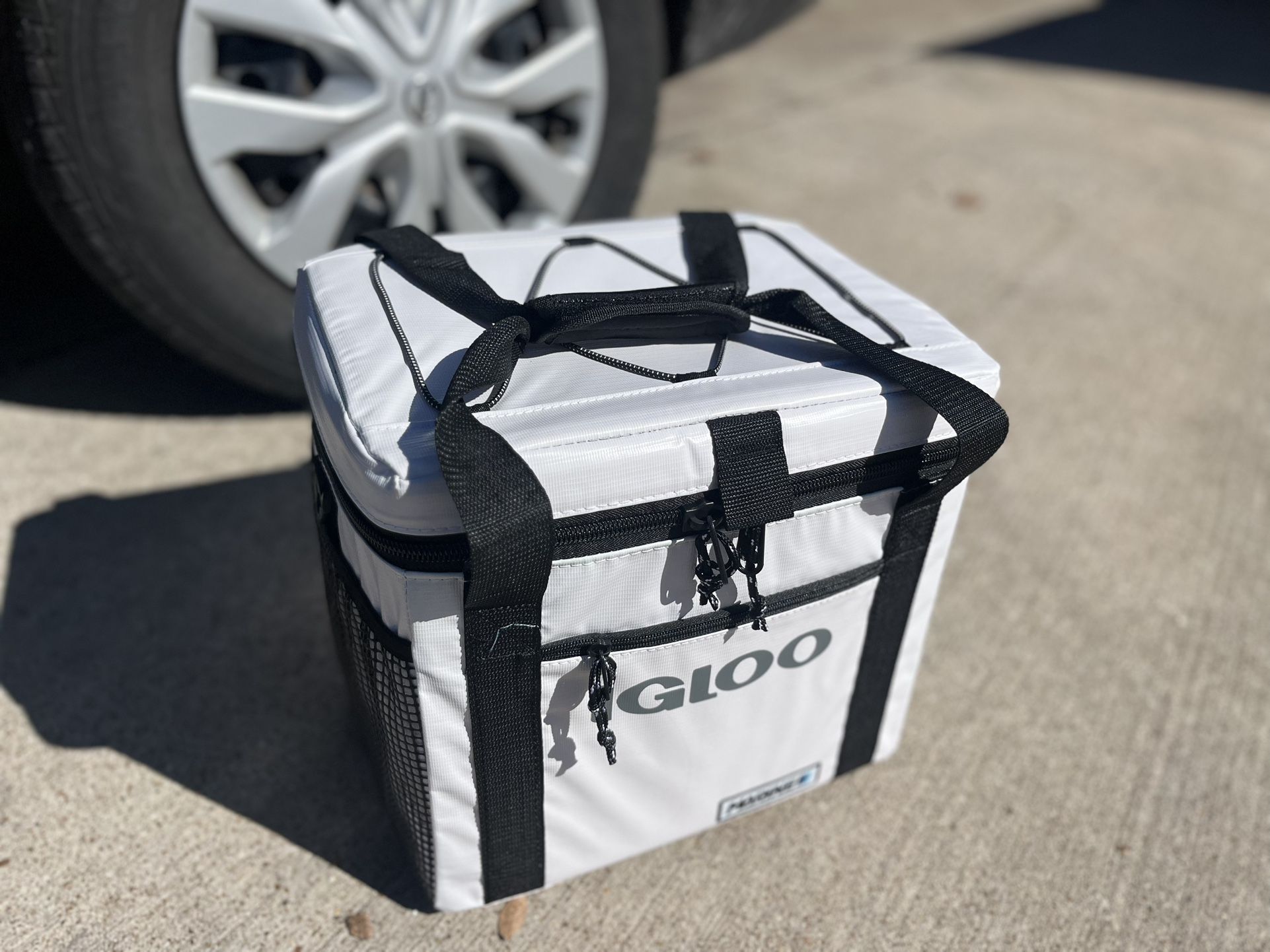 Igloo Marine Ultra Square 22qt Cooler