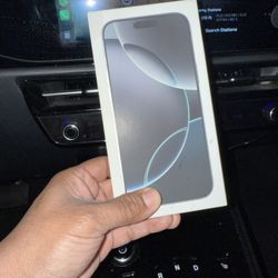 iPhone 16 Pro Max White Titanium 1 Tb (Unlocked)  Immaculate!