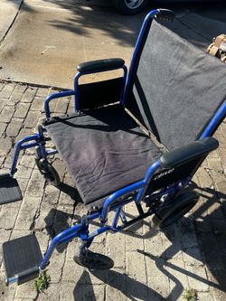 Drive Medical Bariatric Heavy-Duty Transport Wheelchair –