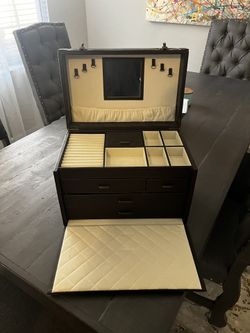 Jewelry Box