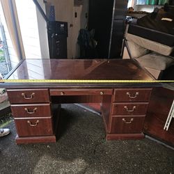 Office Desk