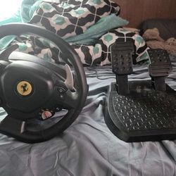 Playstation Thrustmaster T80 Ferrari 488 GTB Edition Steering Wheel
