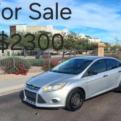 2012 Ford Focus S Manual  Stick
