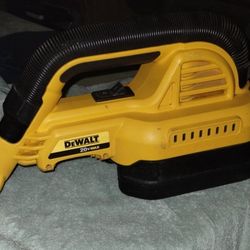 DeWalt 20v. Max Vacuum