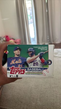 Topps baseball cards 2022