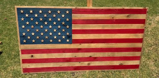 2 - HANDMADE WOOD AMERICAN FLAGS  🇺🇸