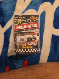 NASCAR Authentics #24 William Byron Diecast – Winners Circle (2025 Wave)
