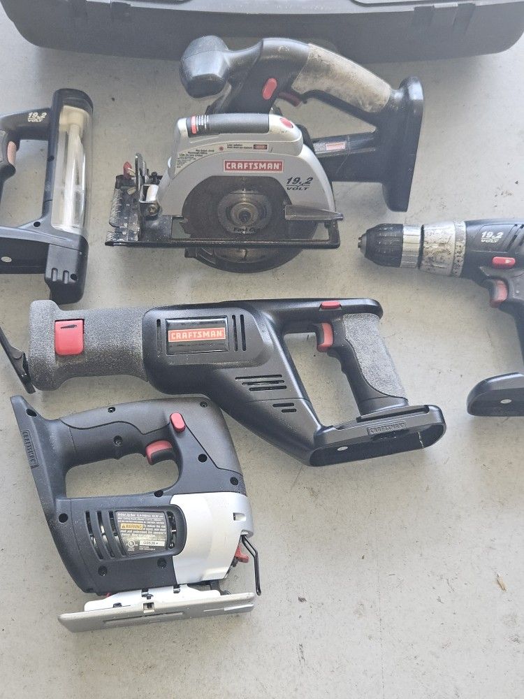 Craftsman 19.2v Tool Set