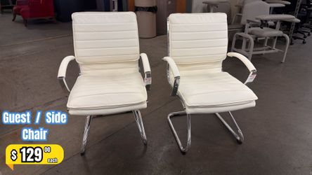 Side / Guest Chair