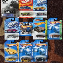 Hot Wheels Lot 25 of 30! SUPER TREASURE HUNT DODGE VIPER, Short Card Datsun 240z, Ford GT, and More! Selling My Collection!