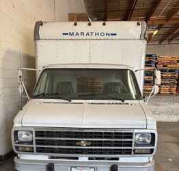 1995 Chevrolet Box Truck For Sale!!!