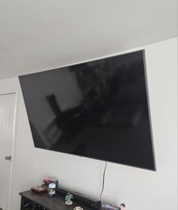 70" LG TV for Parts