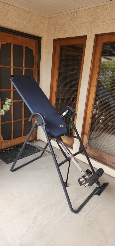 Health HangUp Back Stretcher