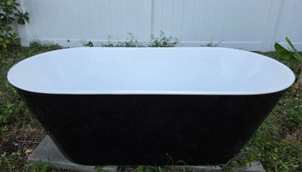 Bathtub