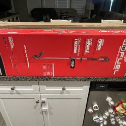 Milwaukee Trimmer And Leaf Blower 