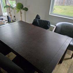 Kasala Expandable Dining Table