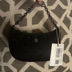 Lululemon mini bag new 