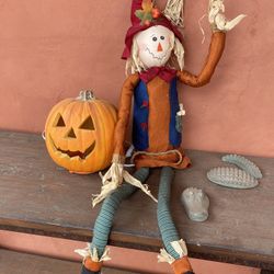 Halloween Decor