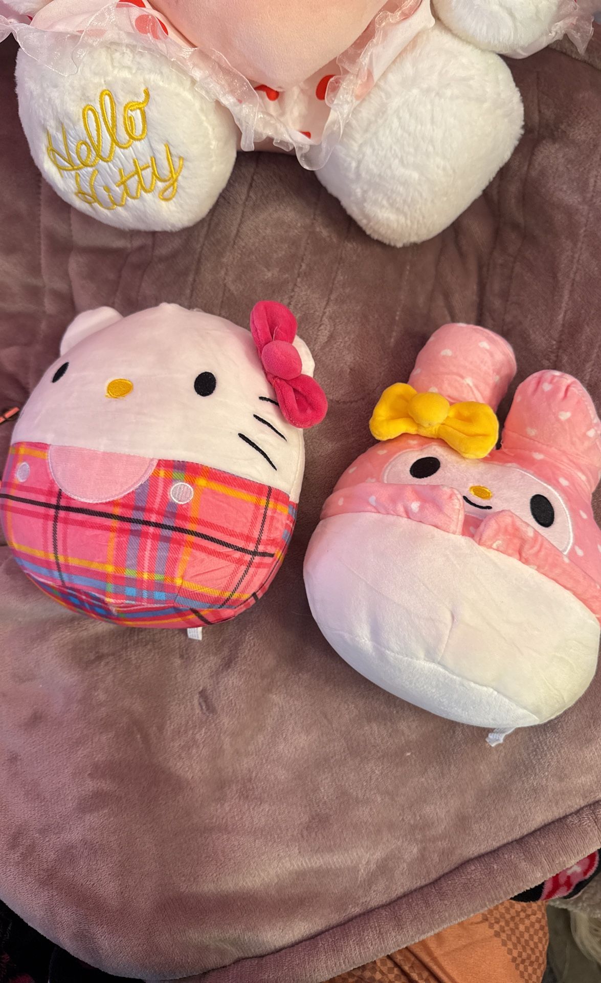 My Melody & Hello Kitty Squishmallow