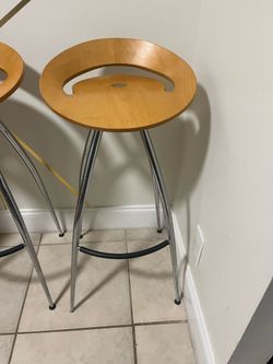 Lyra Bar Stool 4 Ct
