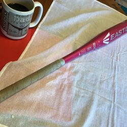 Easton Sapphire Softball Bat -10, 30” And 20 Ounces, ISA Approved In Excellent Condition