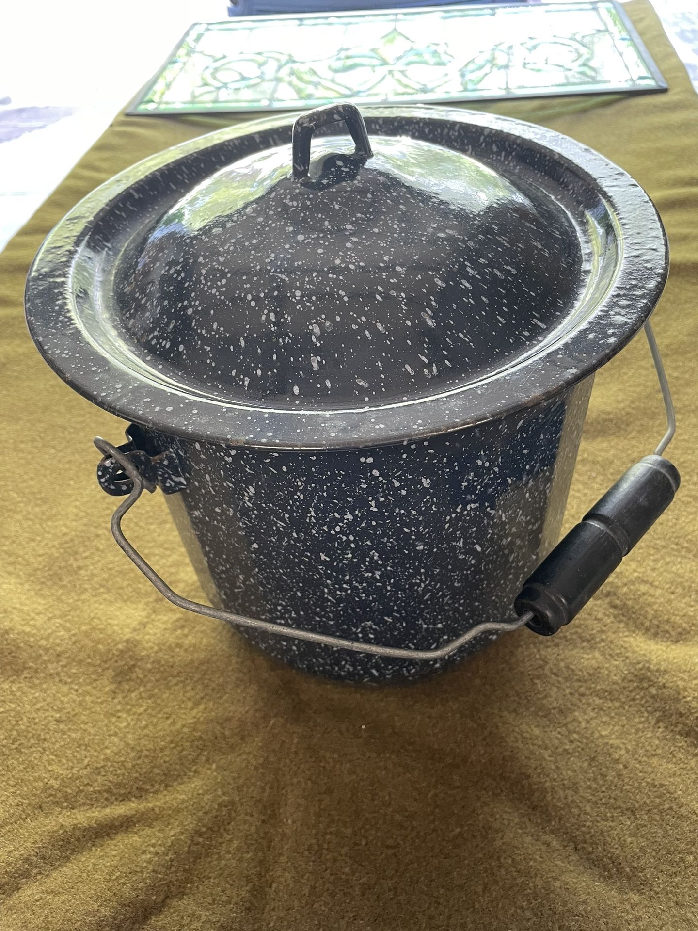 Vintage Dark Blue Speckled Paneled 3 Gallon Granite Ware Pail with Wire Bail & Lid