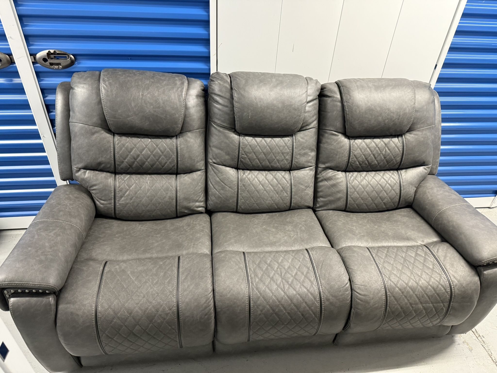 Recliner/Reclining Sofa Couch For Sale 