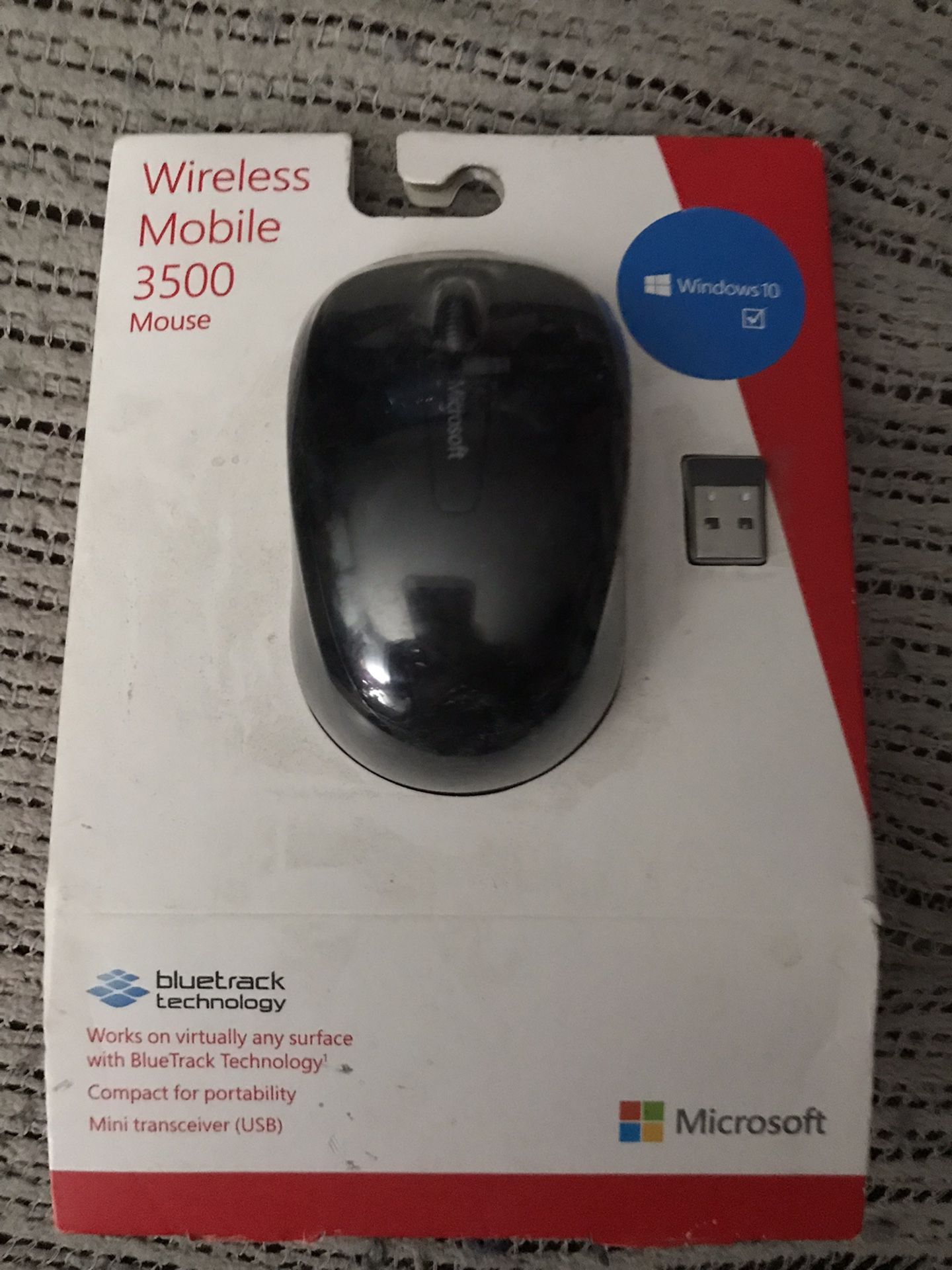 Brand New In Package Wireless Mobile 3500 Mouse Only $40 Firm