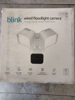 Blink Floodlight Camera. White. New