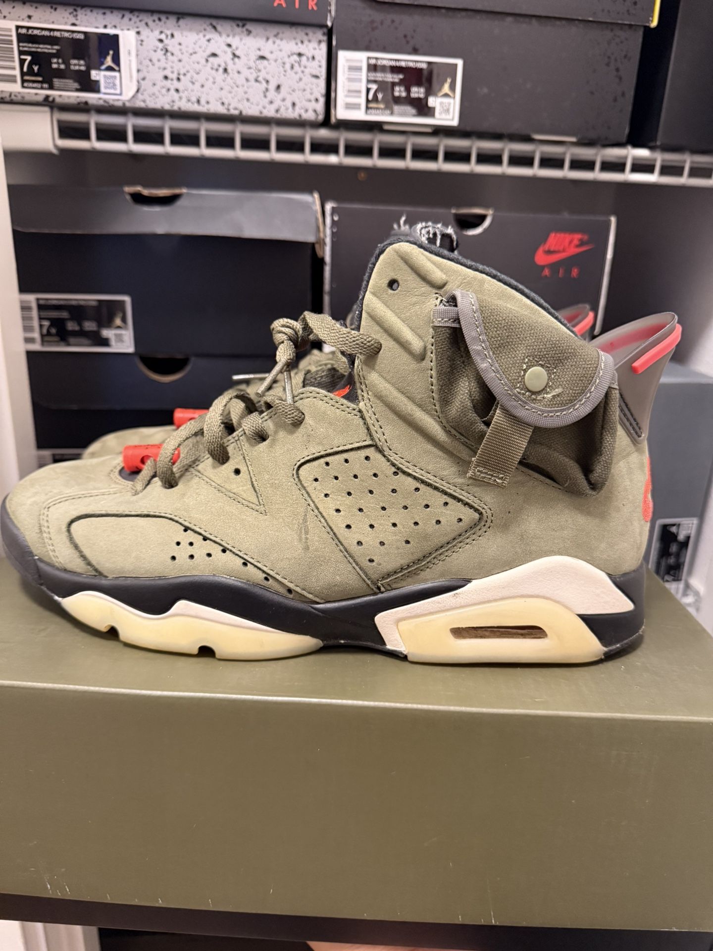 Jordan 6 Travis Scott Olive