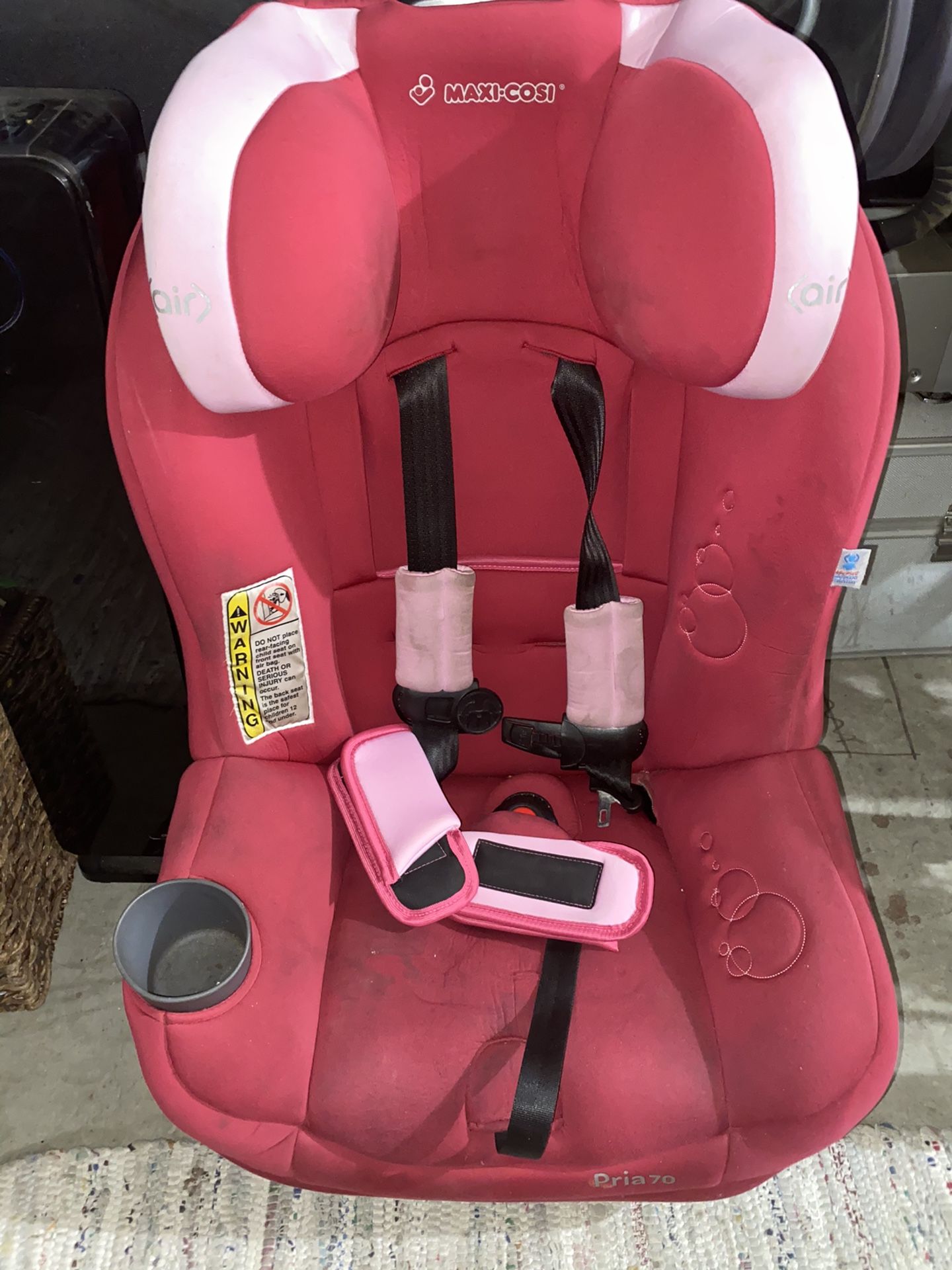 MAXI COSI PRIA 70 CONVERTIBLE CAR SEAT