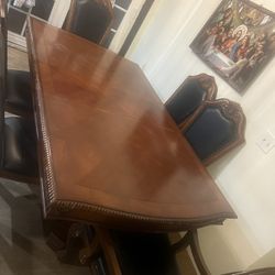 Table And Chairs 