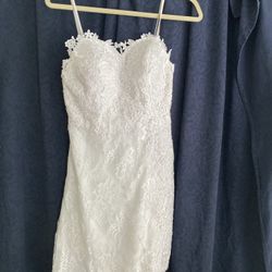 * custom made * short wedding dress with built in bra - dress has not been worn !