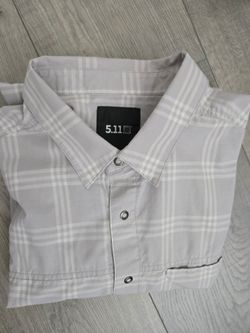 Men's 5.11 short sleeve shirt M
