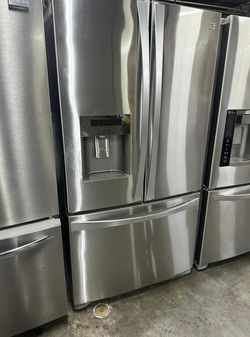 Kenmore French Door Fridge with Ice Maker