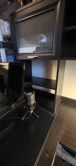 Black L-Shaped Pre-Owned Desk with a Hutch and Drawers