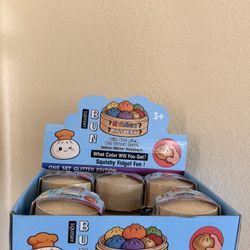 Dumpling Mystery Squishy