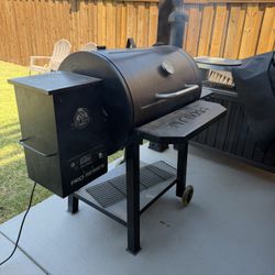 Pit Boss Wood pellet Smoker 