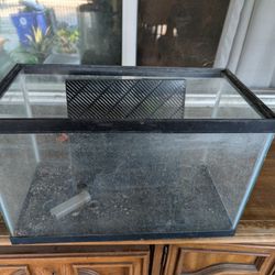 Free Aquarium / Terrarium 