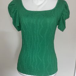 Pretty Green Textured Top with Puff Sleeves Size Small