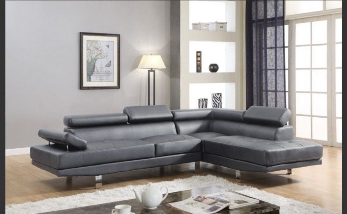 2 PC SECTIONAL NEW IN BOX
