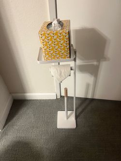 Toilet paper holder