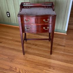Side/End Table  