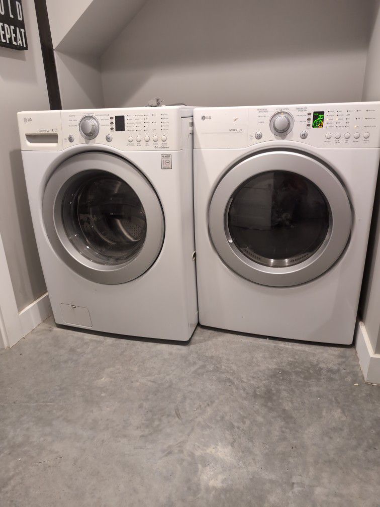 LG Washer Dryer Set