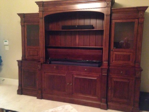 Ethan Allen Ent Center Tv Lift With Remote For Sale In Norcross