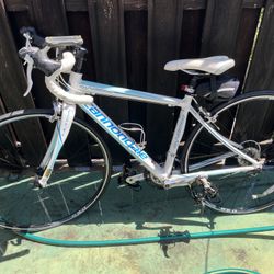 Cannondale Synaspe 44 Road Bike