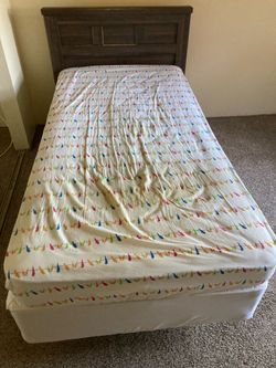 Twin bed