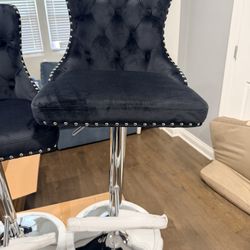 Bar Stools Black 4 Total 